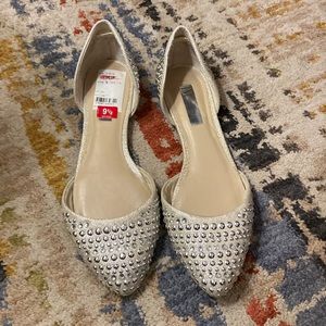 INC- sparkly gold bedazzled flats- pointy- ladies size 9.5